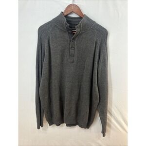 Grey Claiborne Men's Pullover Sweater with A Button-up Mock Neck. Size M